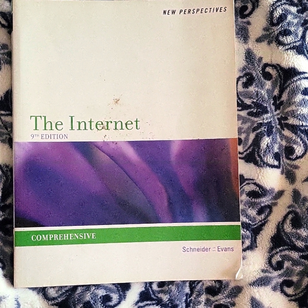 ✨️Gently Used The Internet 9th Edition Textbook Cengage Learning